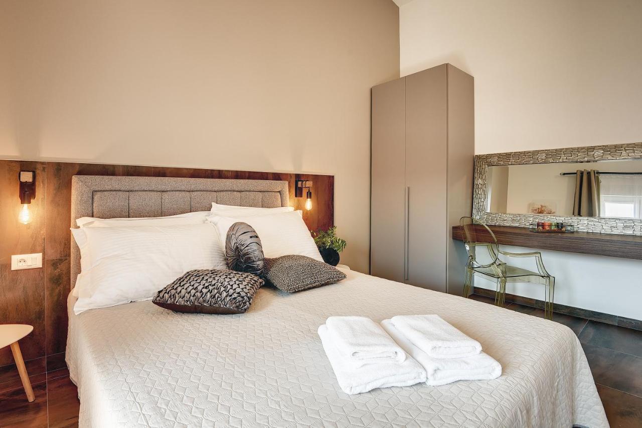 Vila Una With Private Pool Near Rovinj - Open 2022 Rovinjsko Selo Eksteriør bilde