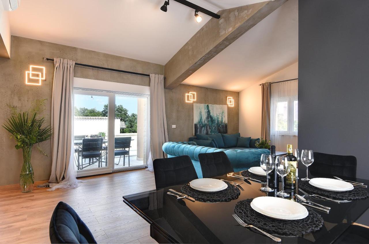 Vila Una With Private Pool Near Rovinj - Open 2022 Rovinjsko Selo Eksteriør bilde