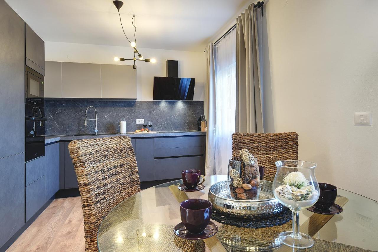 Vila Una With Private Pool Near Rovinj - Open 2022 Rovinjsko Selo Eksteriør bilde