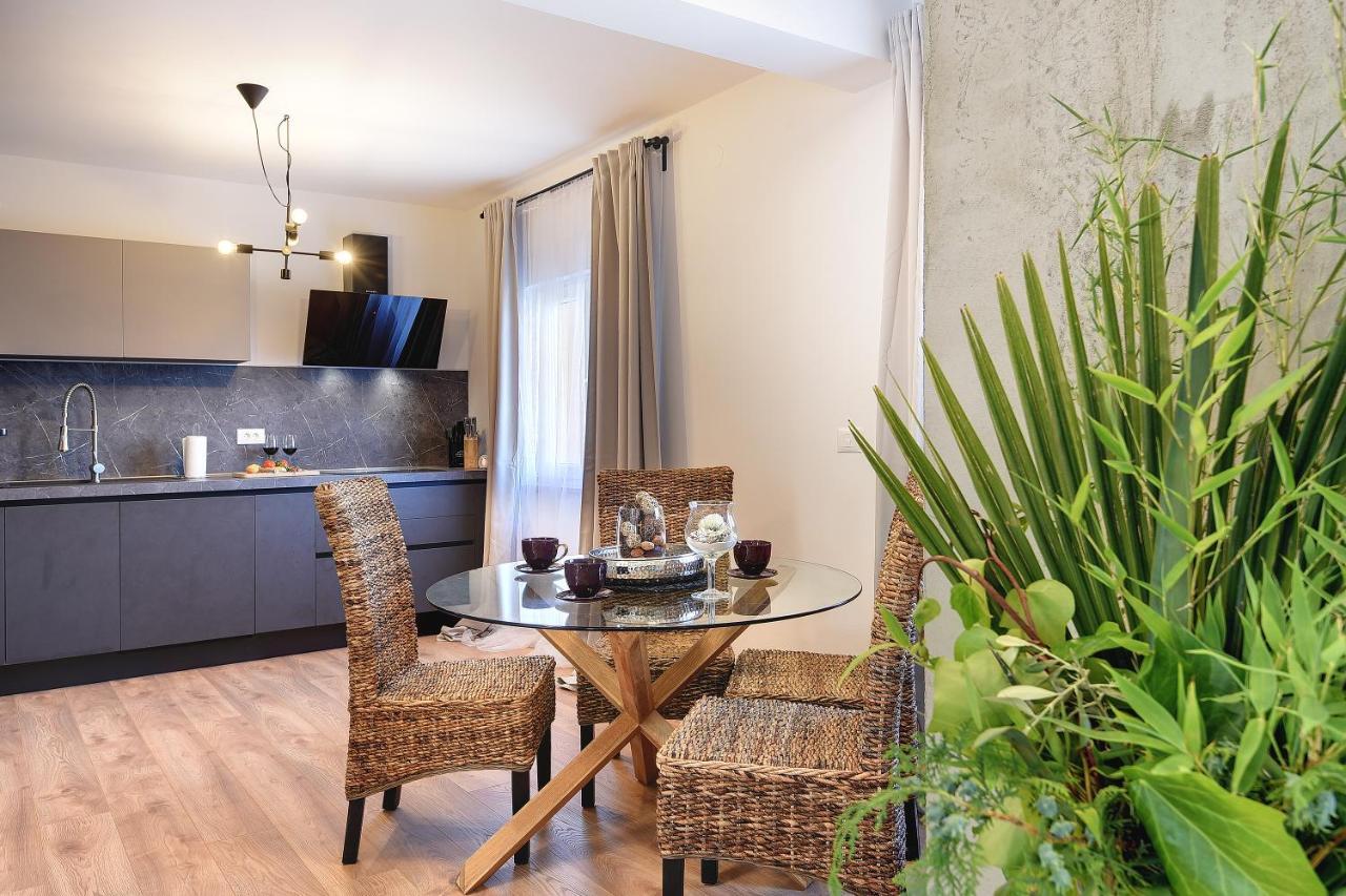 Vila Una With Private Pool Near Rovinj - Open 2022 Rovinjsko Selo Eksteriør bilde